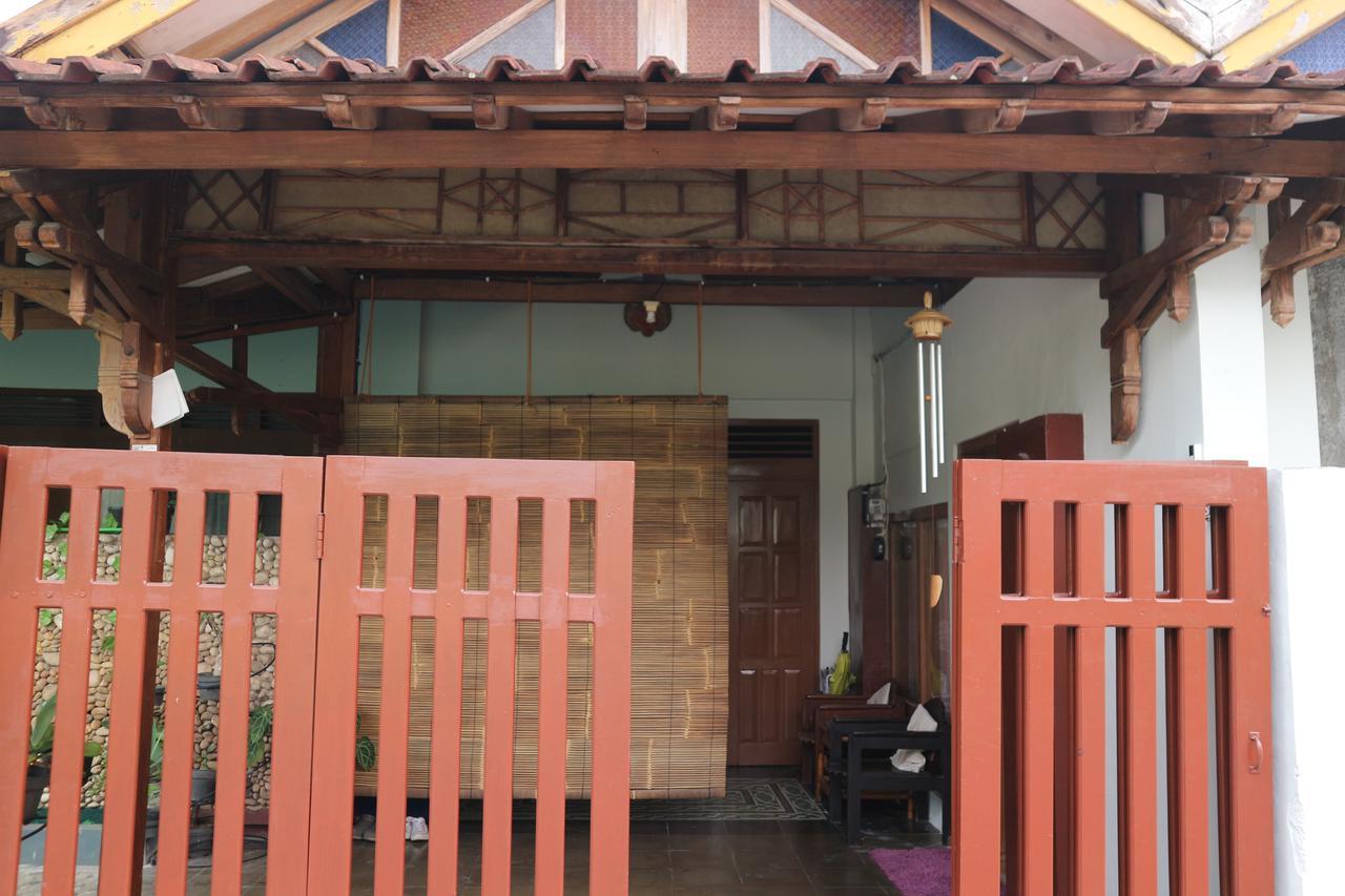 Kembar Guesthouse Yogyakarta Eksteriør bilde